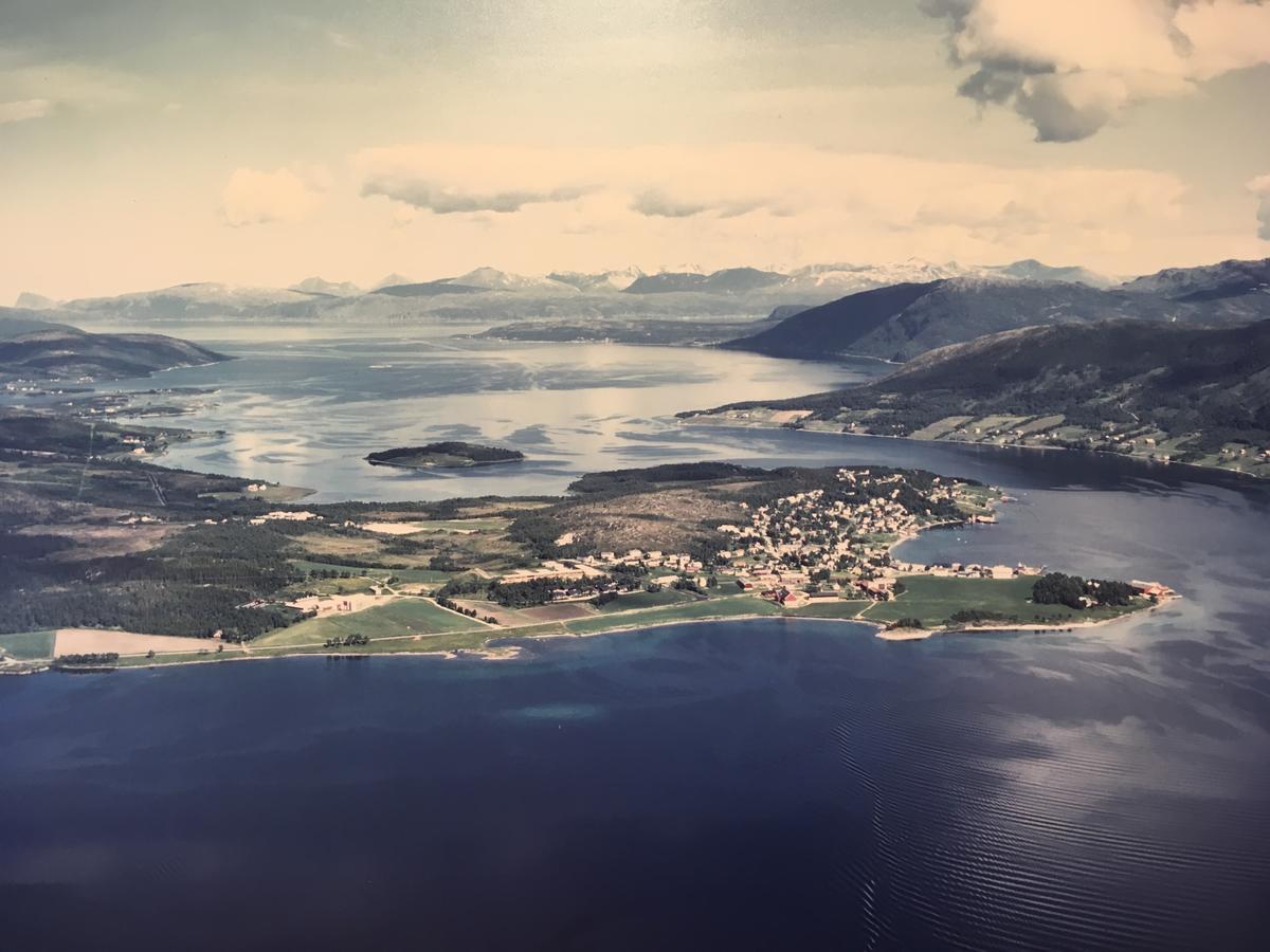 شقة Visit Leif At Senja Gibostad المظهر الخارجي الصورة